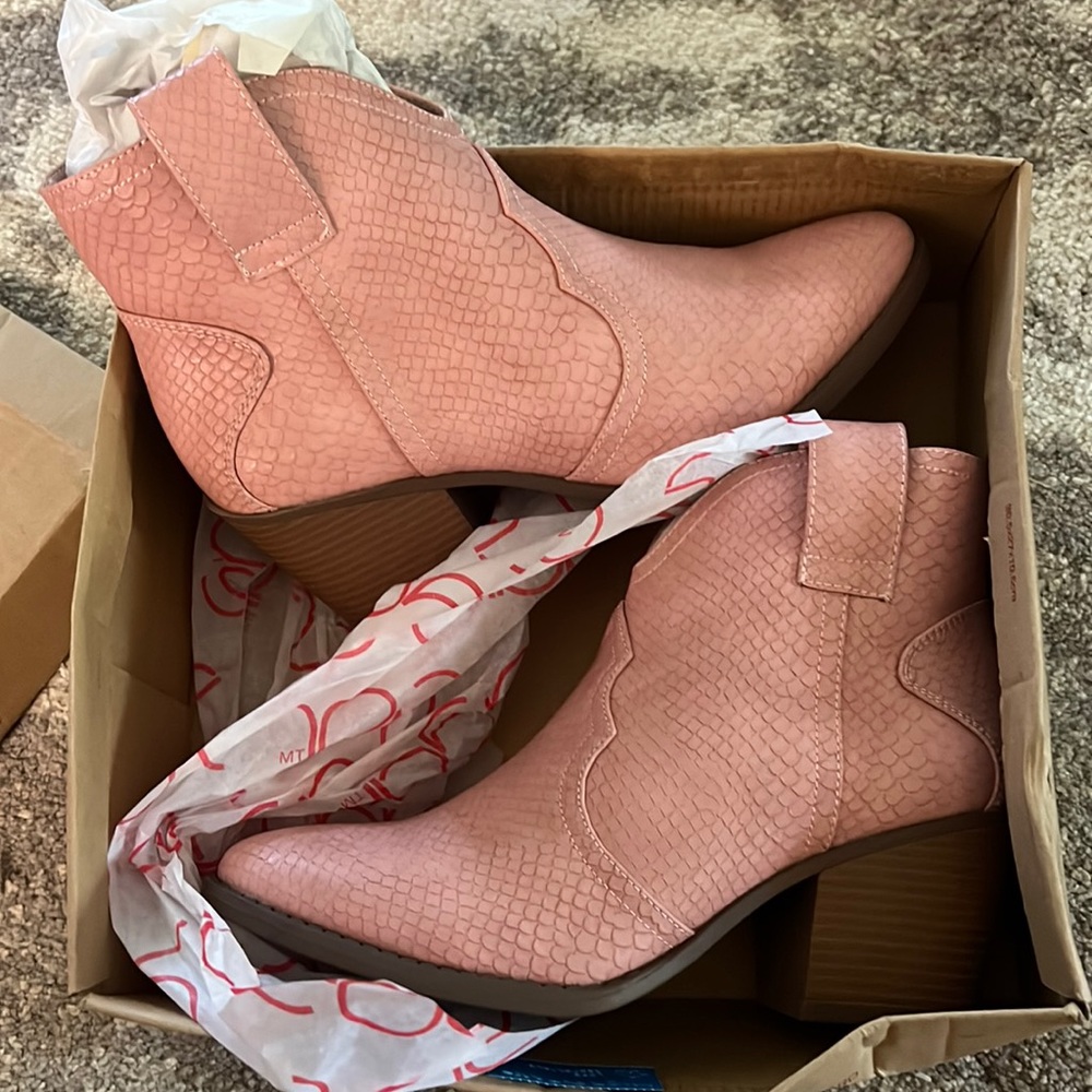 Sugar Pink Booties